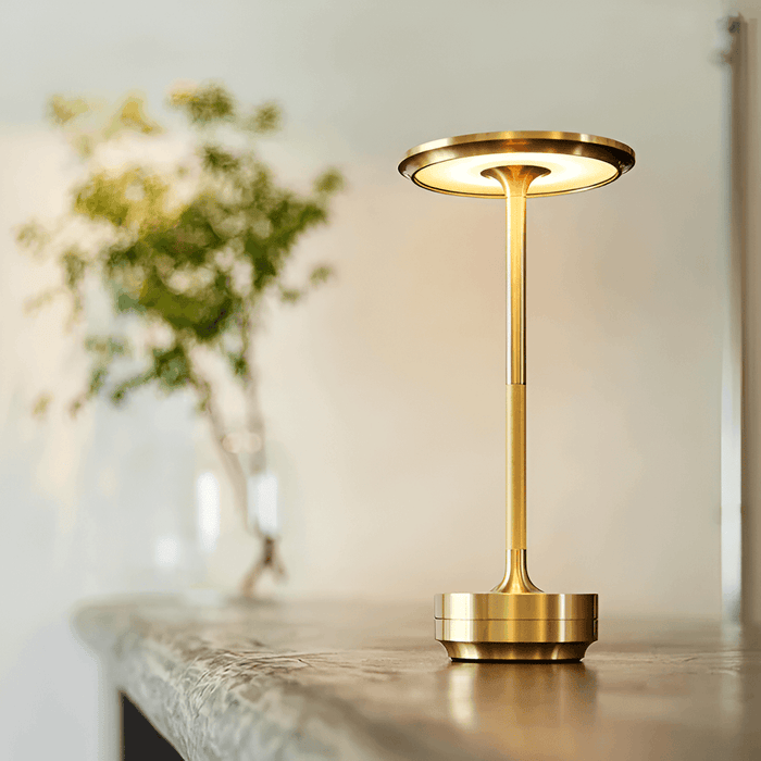 Lumeffect | Scandinavische lamp | Gezond Licht | Het draadloze en oplaadbare sfeerlicht