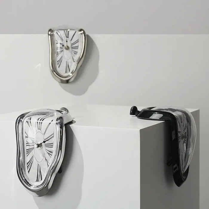 Smeltende Tijd | Surreal Wall Clock | Verrijk UW Interieur Met Een Surrealistisch Tintje