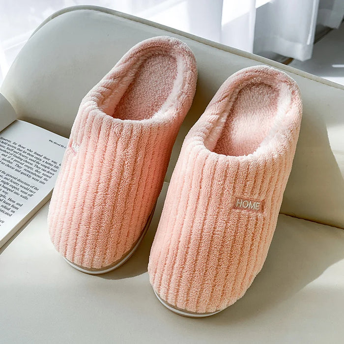 LuxeWarm | Pluche Winter Slippers | Uniek Ontwerp voor Stijlvol Comfort | Blijf Warm in Stijl