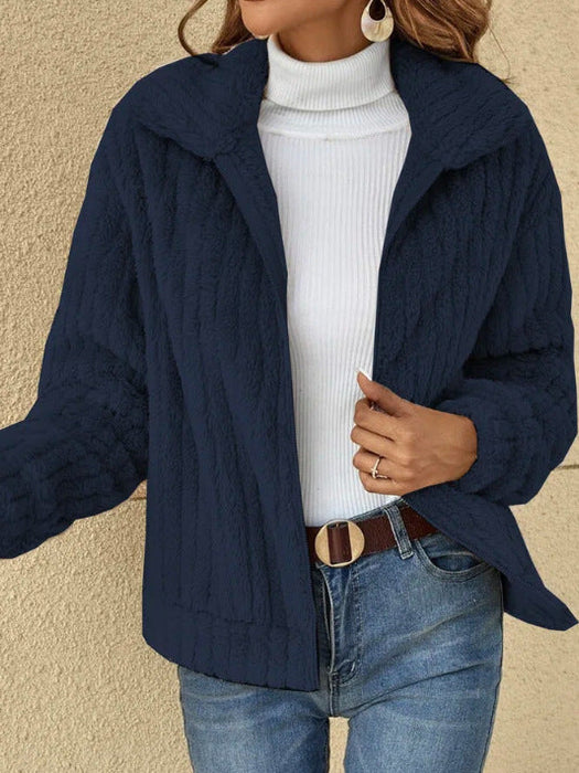 LUXTREND | Dames Fleece Jas met Sierlijke Revers | Trendy Kort Jack