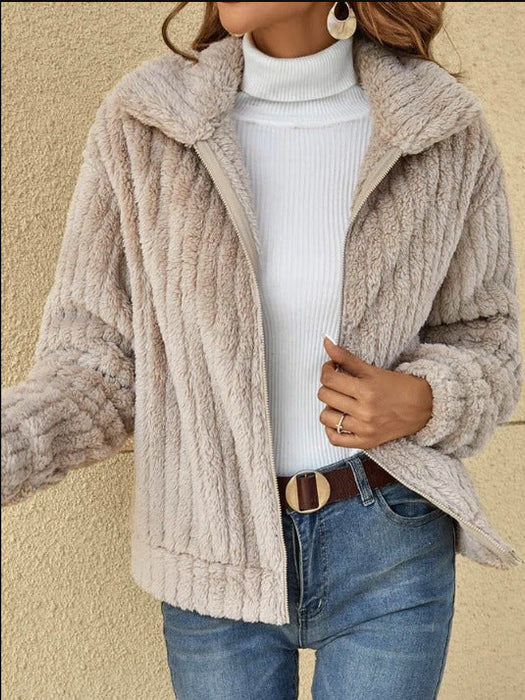 LUXTREND | Dames Fleece Jas met Sierlijke Revers | Trendy Kort Jack